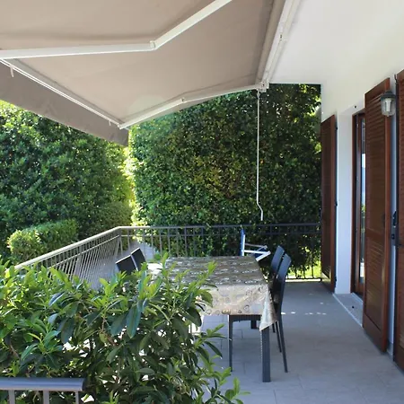 Casa Belvedere Apartman Stresa