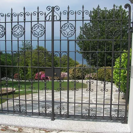 Casa Belvedere * Stresa